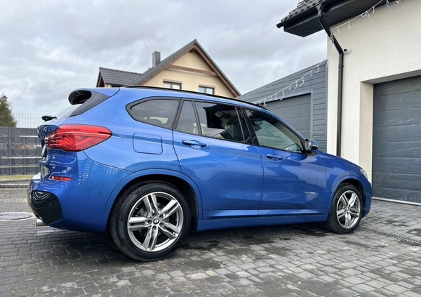 BMW X1 cena 89900 przebieg: 130000, rok produkcji 2016 z Sianów małe 191